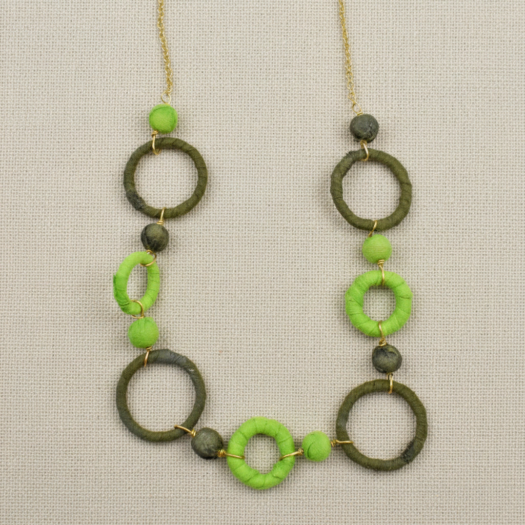 Fabric Hoop & Bead Statement Necklace - TAR2528 - Uneeka 