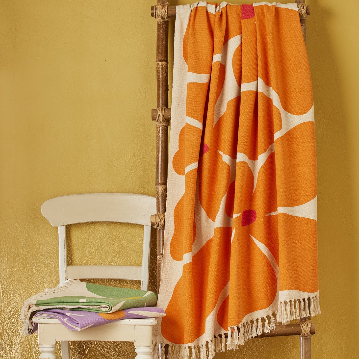 Screen Printed Bold Flower Throw - TH255-ORANGE - Uneeka