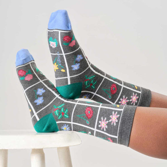 Thought Floral Checkerboard Organic Cotton Socks - TA651C Dark Grey Marl - Uneeka