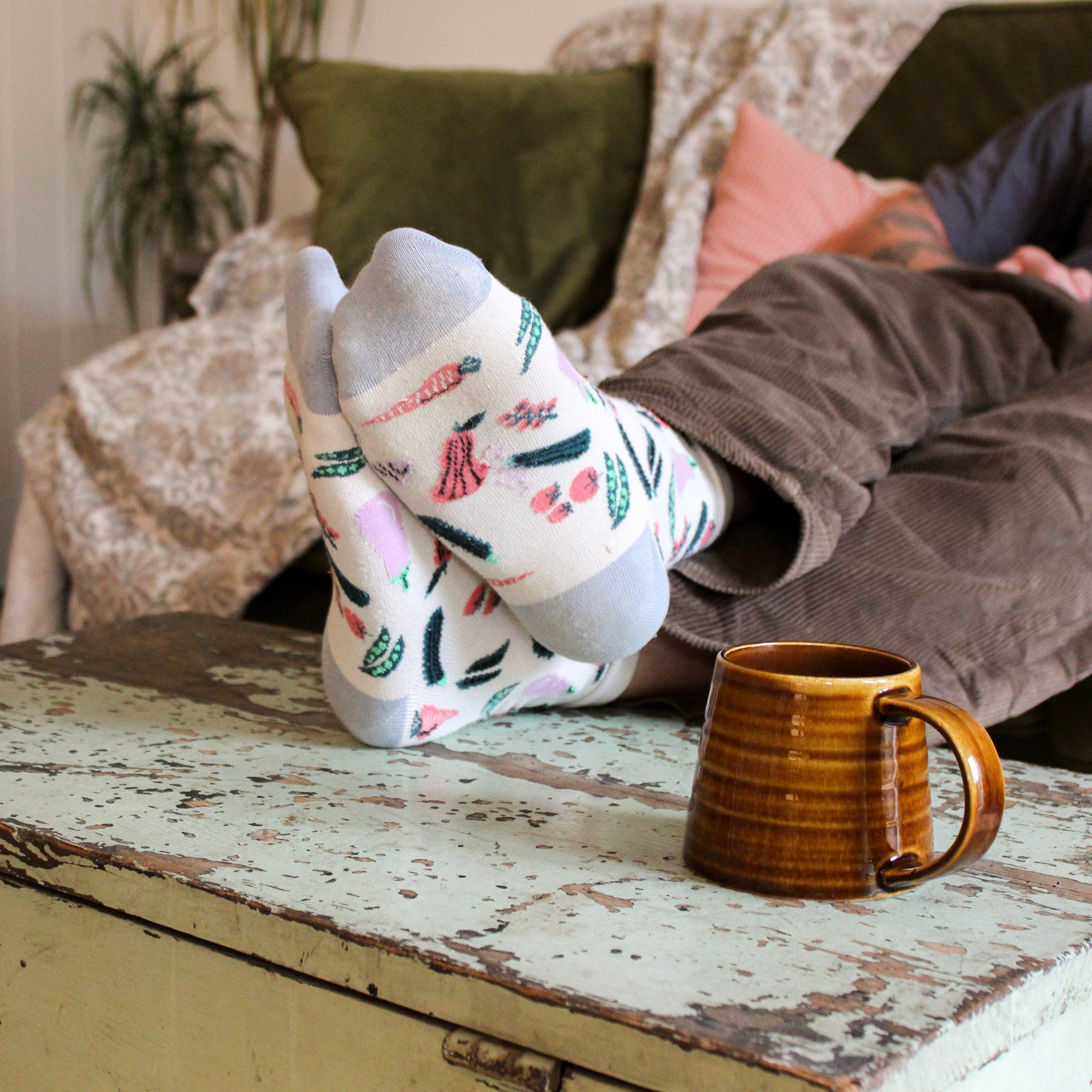 Thought In The Garden Organic Cotton Socks - White - Uneeka