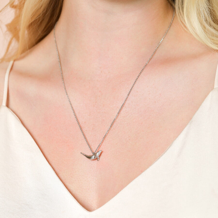 Whale Pendant Silver Necklace - 80631 - Uneeka