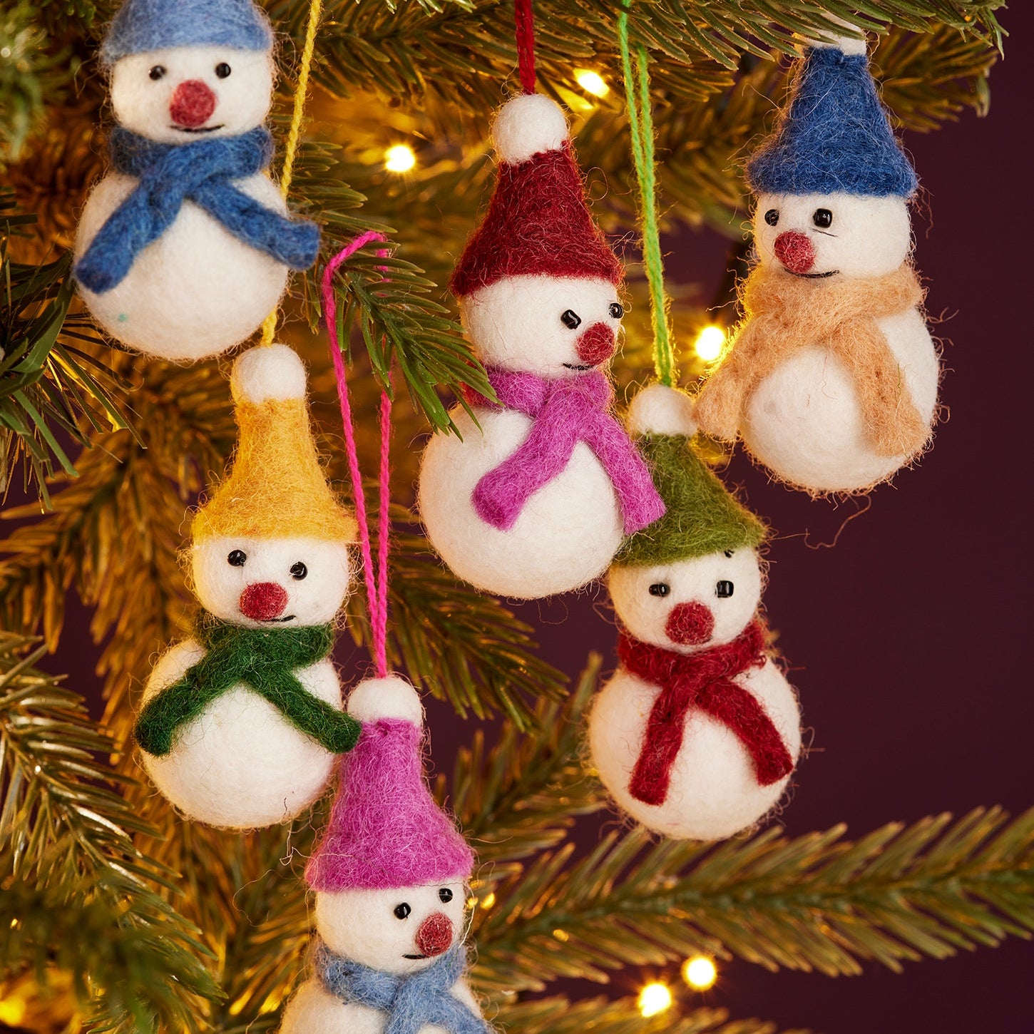 Assorted Mini Hanging Felt Snowmen Decorations - XM236 - Uneeka