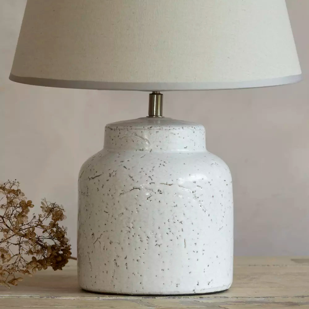 Rustic White Ceramic Table Lamp with Cream Shade - YH25369 - Uneeka