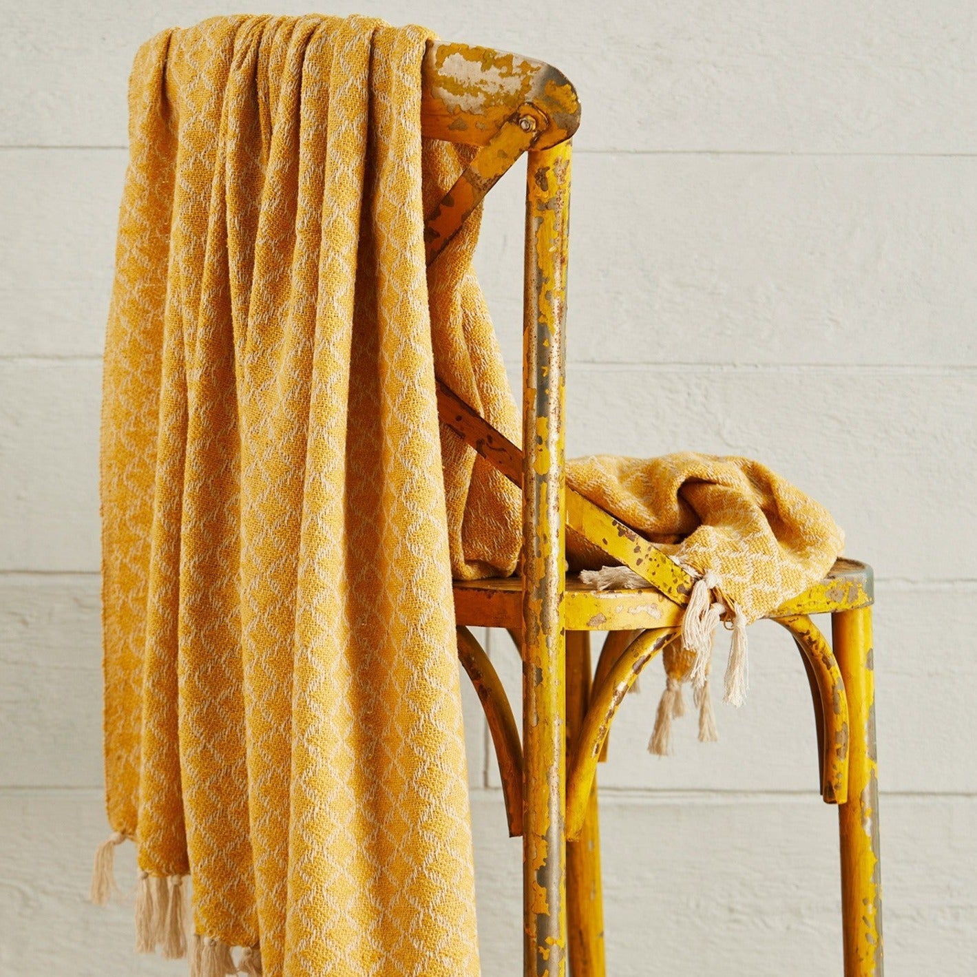 Diamond Handloom Recycled Throw - TH102OG - Uneeka