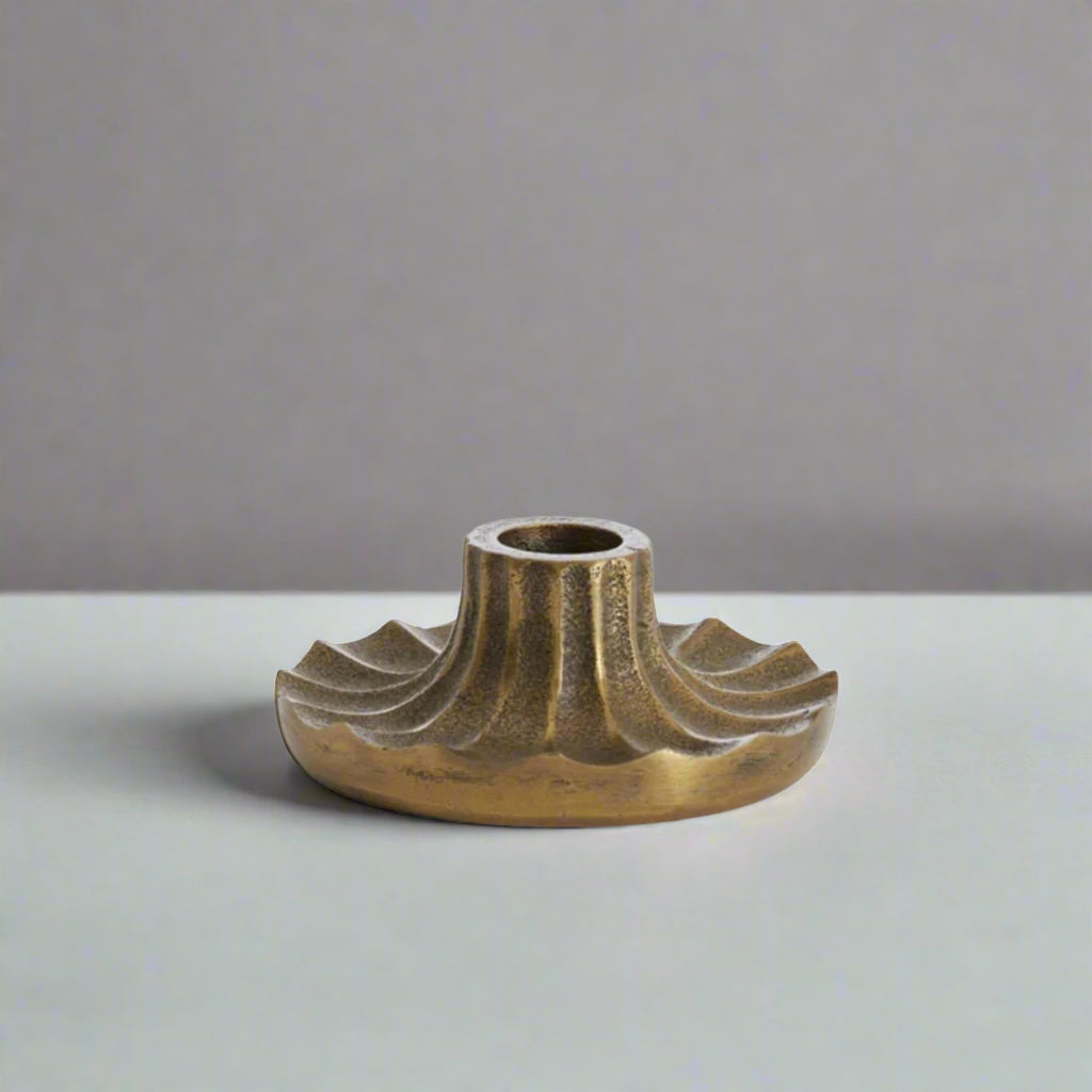 Antique Bronze Ridged Candle Holder - 6072918 - Uneeka