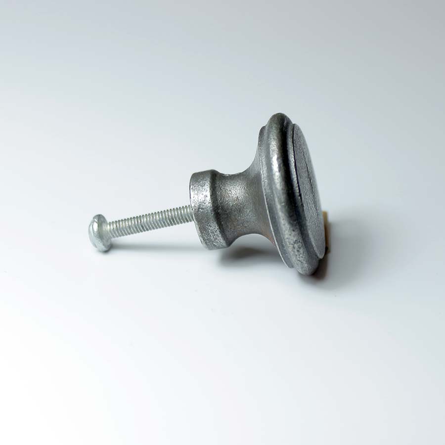 Antique Iron Flat Top Knob - 70.086.AI.35A - Uneeka