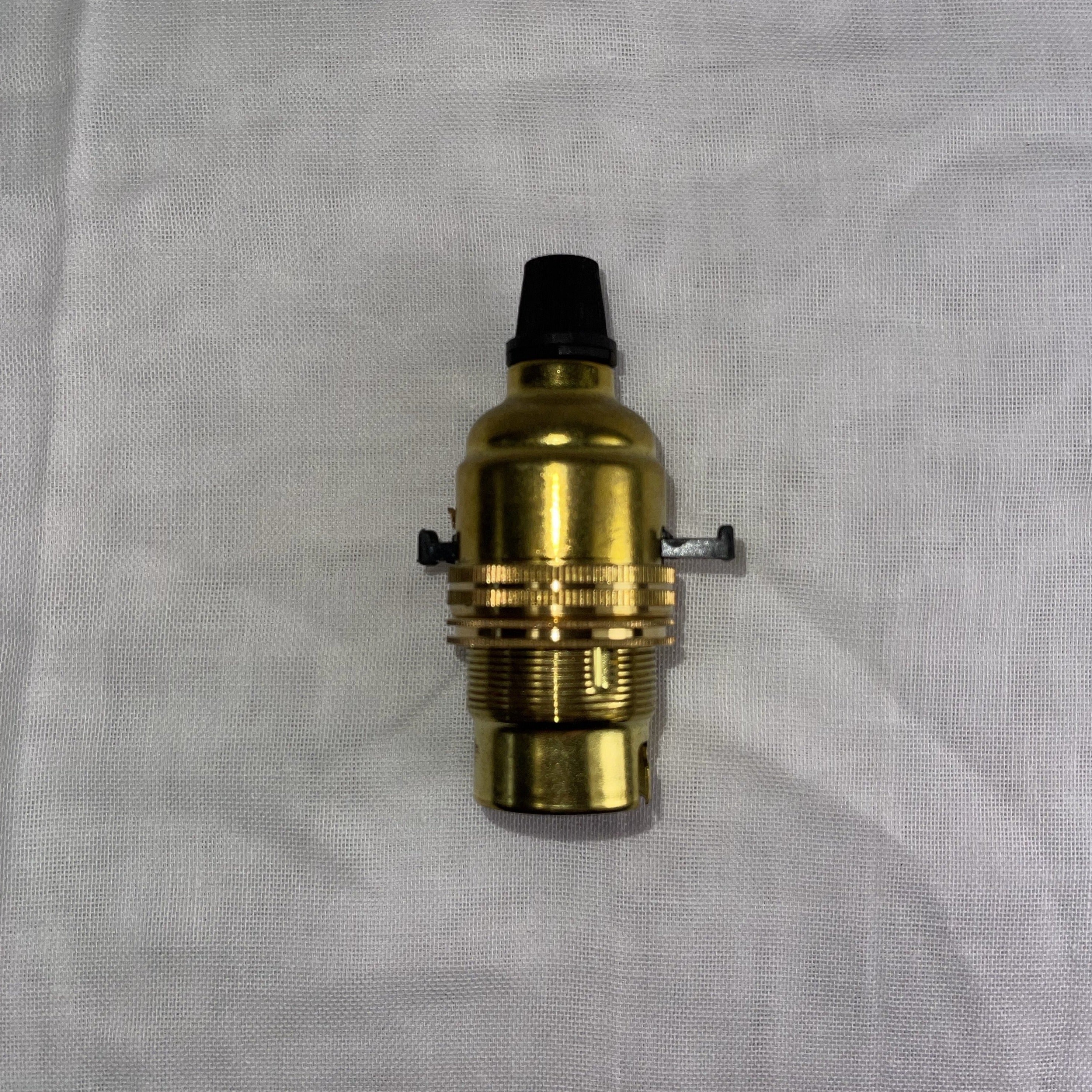 Bayonet Period Lamp Holder With Switch - 1413E - Uneeka