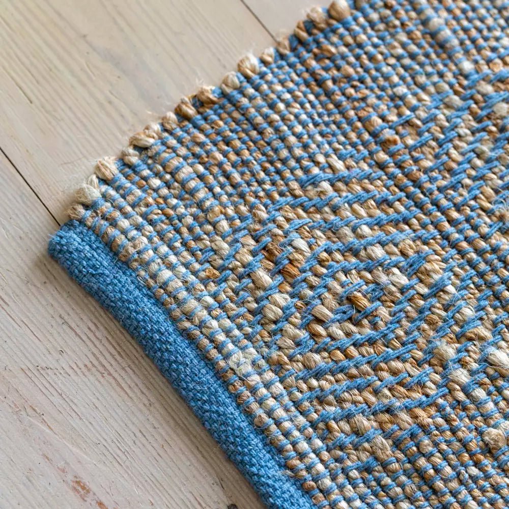 Blue Geometric Pattern Jute Rug - CJ24890 - Uneeka