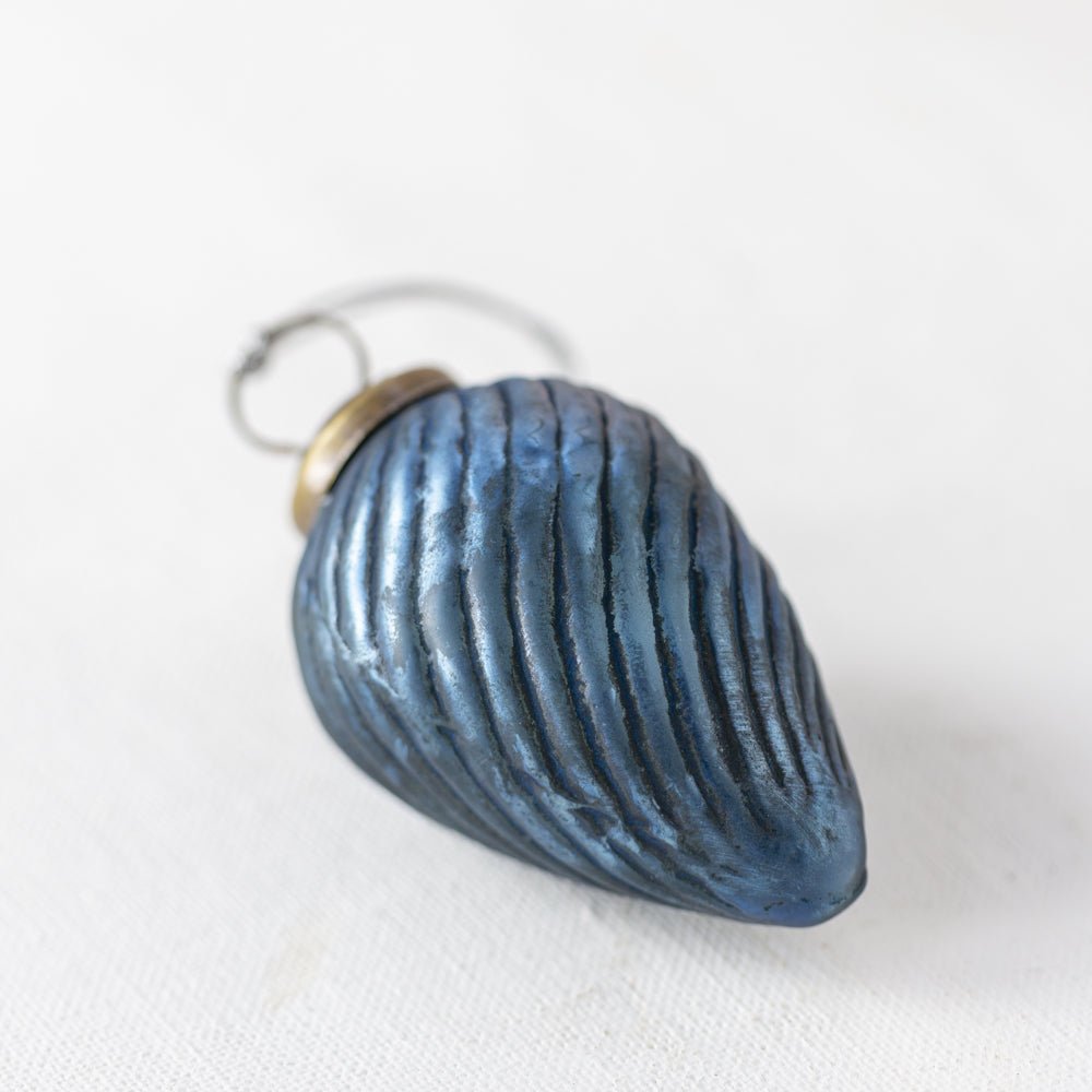 Blue Swirl Teardrop Bauble - MK22373 - Uneeka