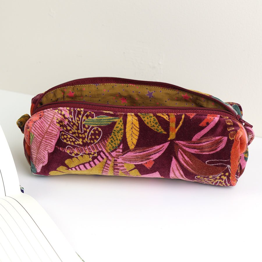 Botanical Print Velvet Pencil Case - 81607 - Uneeka