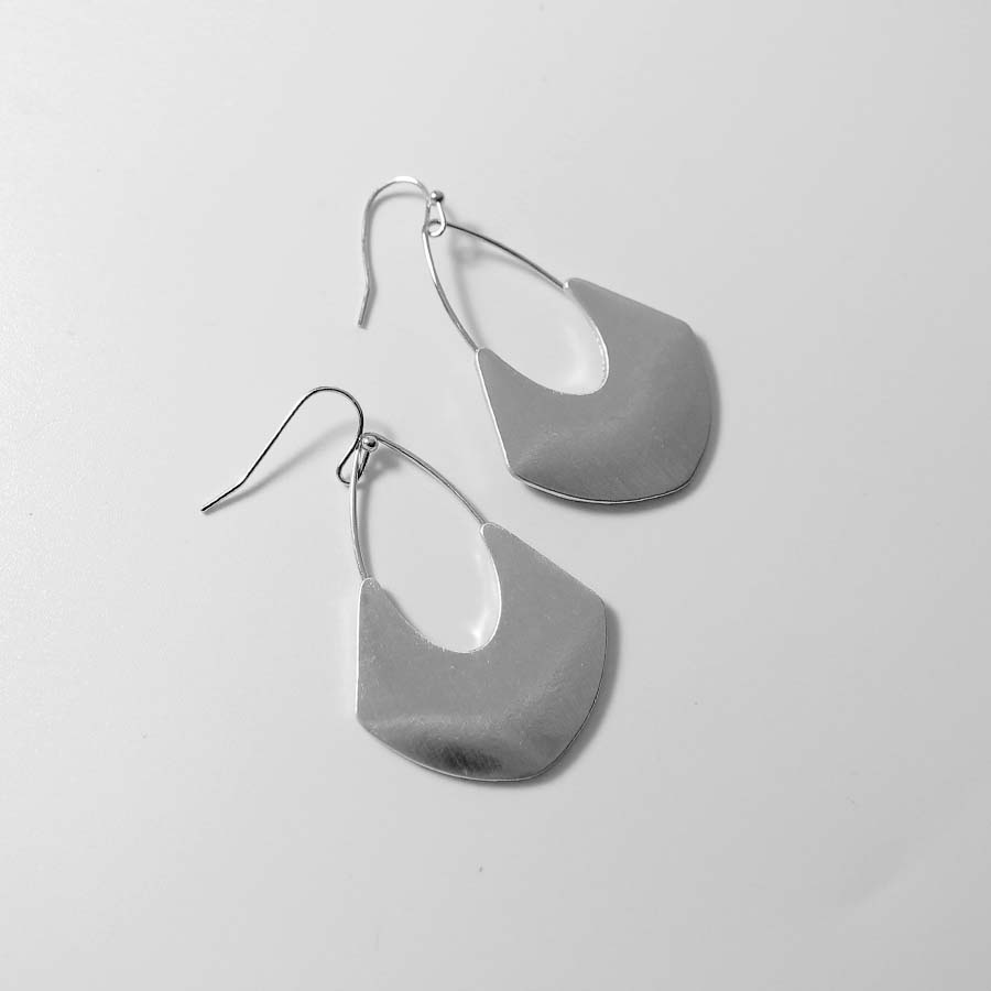 Brushed Metal Fan Shape Drop Earrings - CE - 1357 - SL - Uneeka