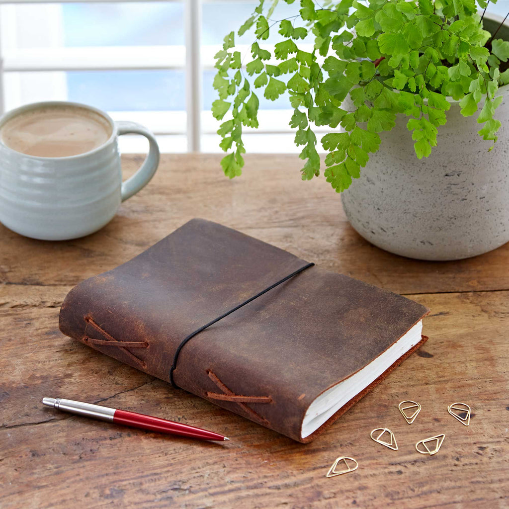 Buffalo Leather Journal With Elastic Tie - HILNB21E - BR - Uneeka