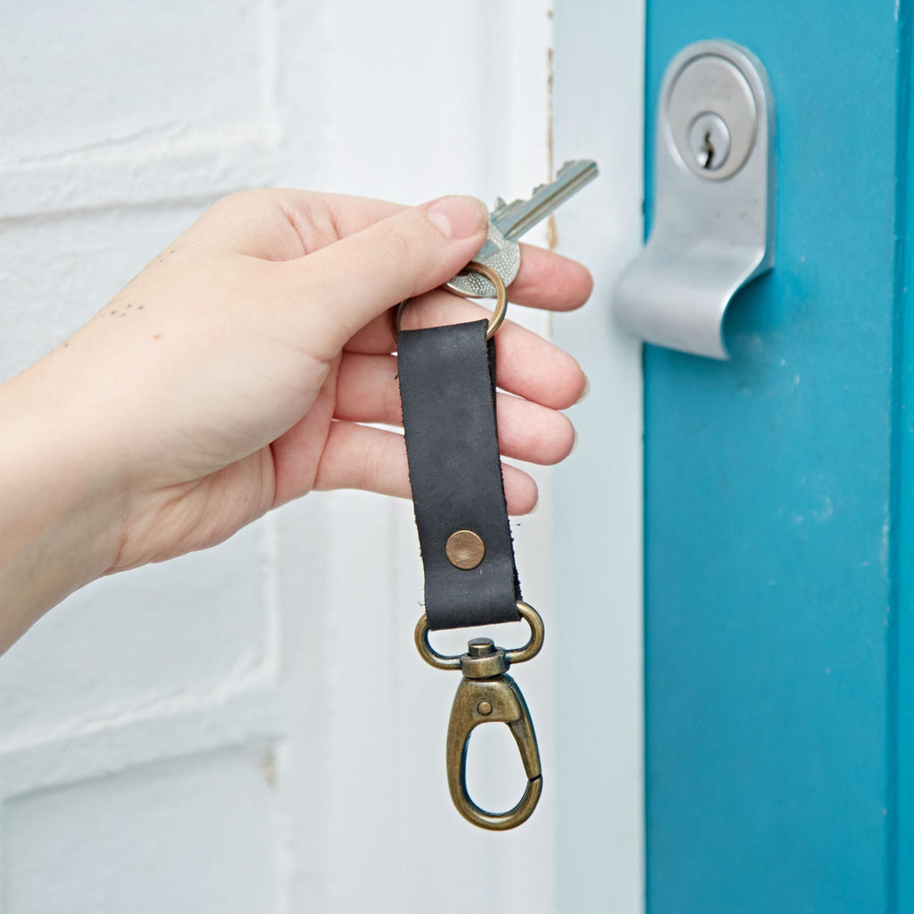 Buffalo Leather Keyring with Clasp - HIBKR3 - BK - Uneeka