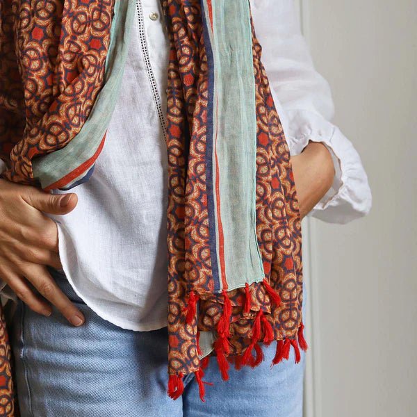 Burnt Orange Block Print Star Scarf - VZS - 19104 - Uneeka