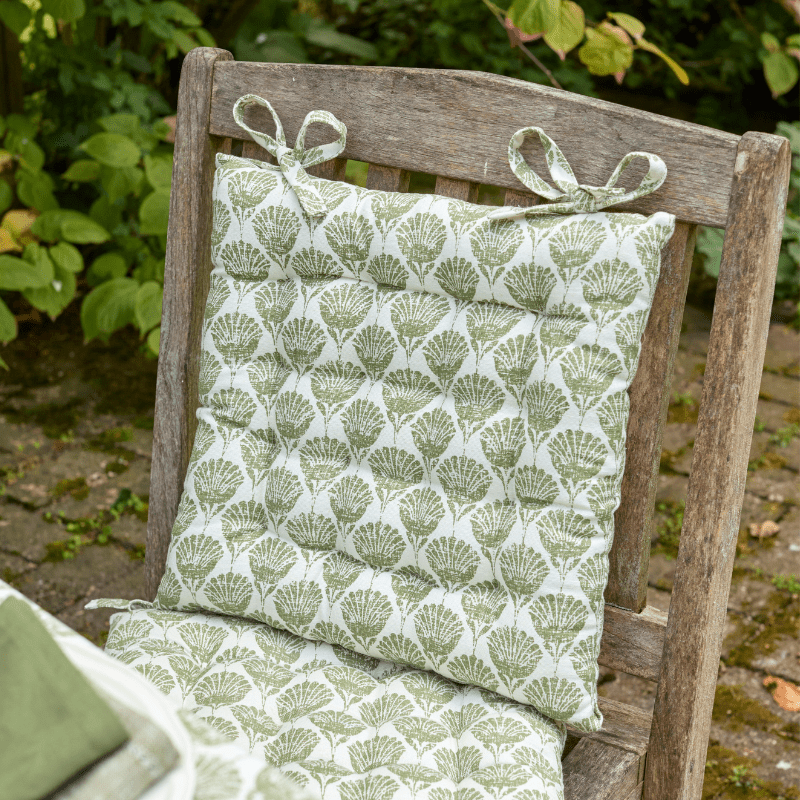 Carnation Cotton Seat Pad with Ties - CNSPO - Uneeka