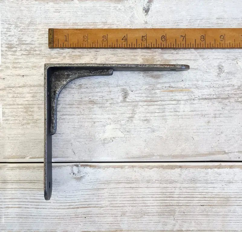 Cast Antique Iron Sheffield Shelf Bracket - 49.078B.AI.175 - Uneeka