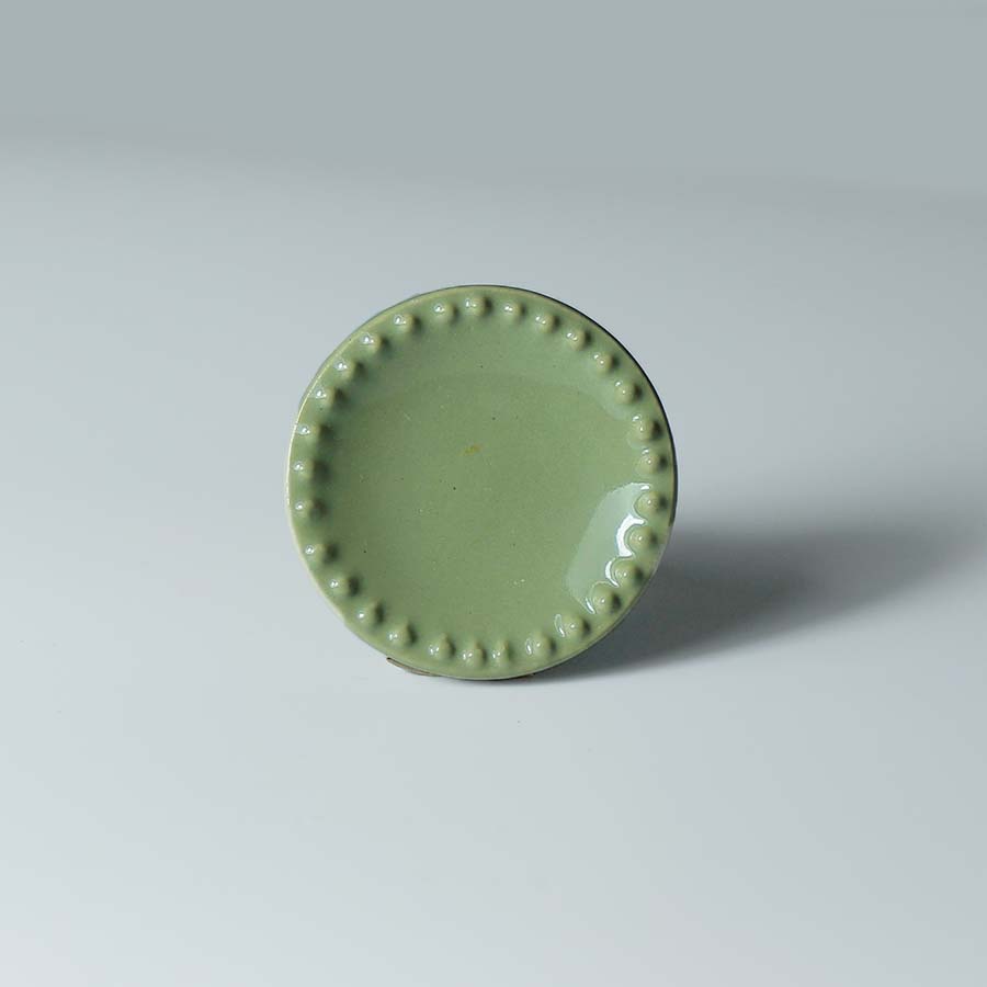 Ceramic Doorknob With Embossed Edge - DK103 olive - Uneeka