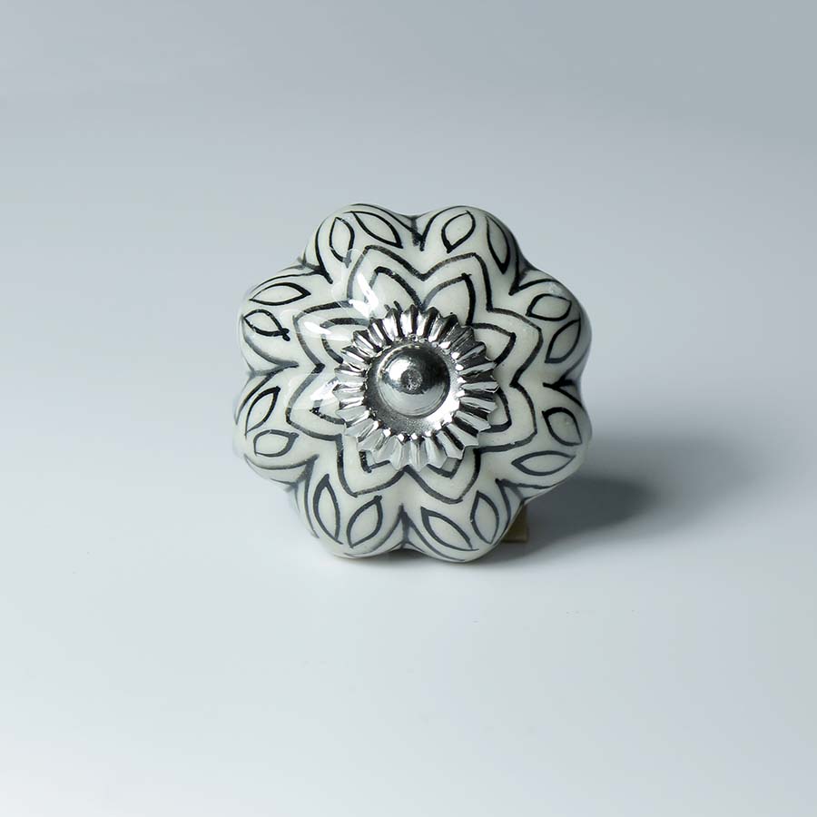 Ceramic Hand Painted Flower Shaped Doorknob - DK81BK - Uneeka