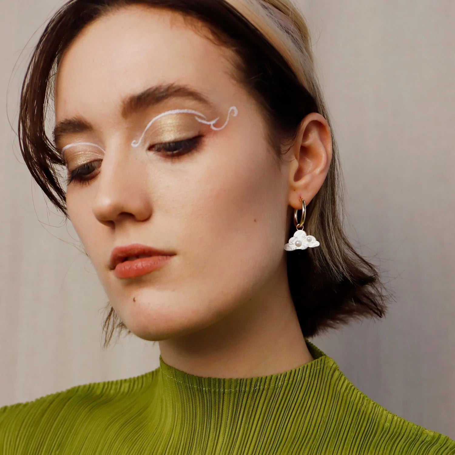 Wolf & Moon Sun & Cloud Gold Hoops - R0601E/19 - Uneeka