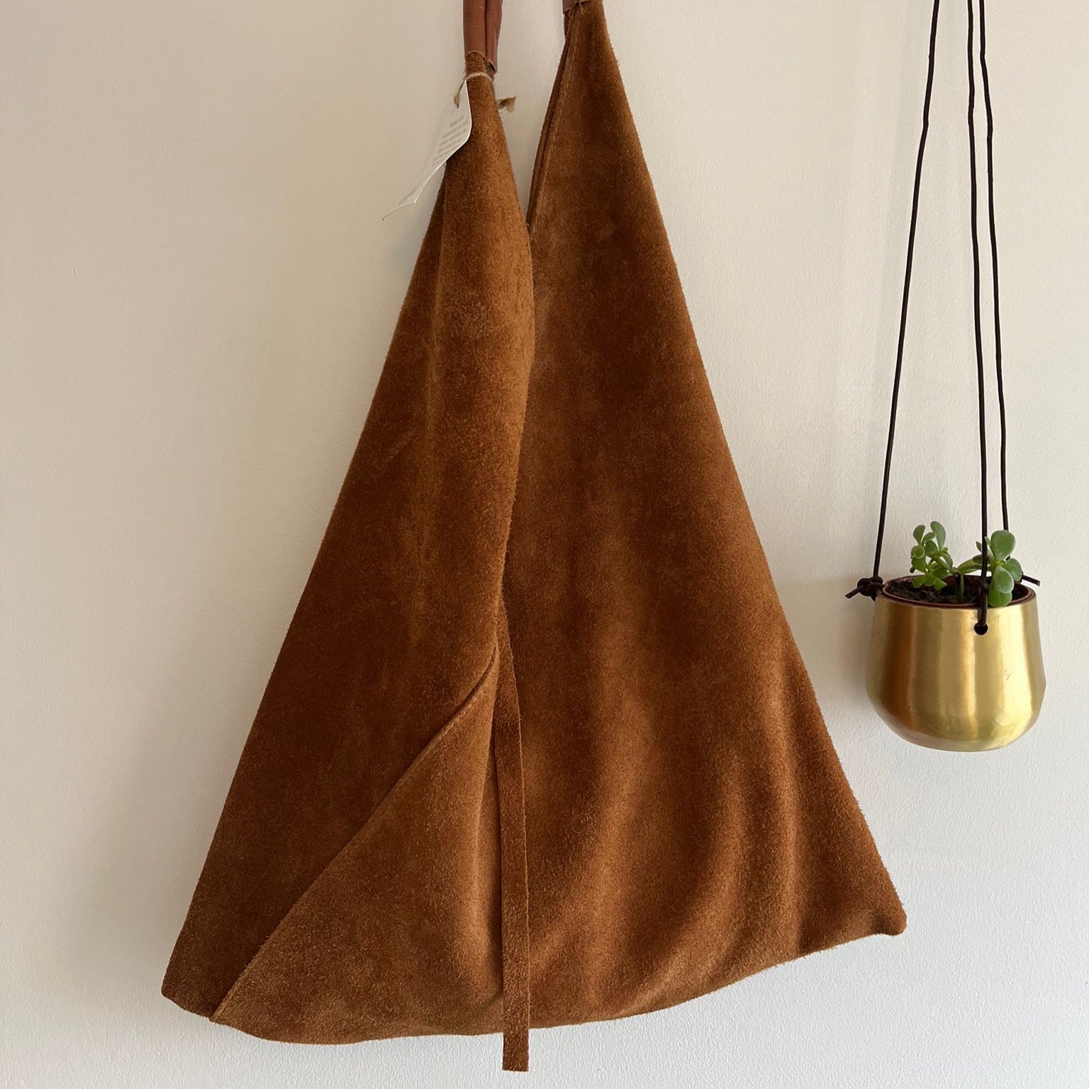 Coloured Suede Handbag - M589 - TAN - Uneeka