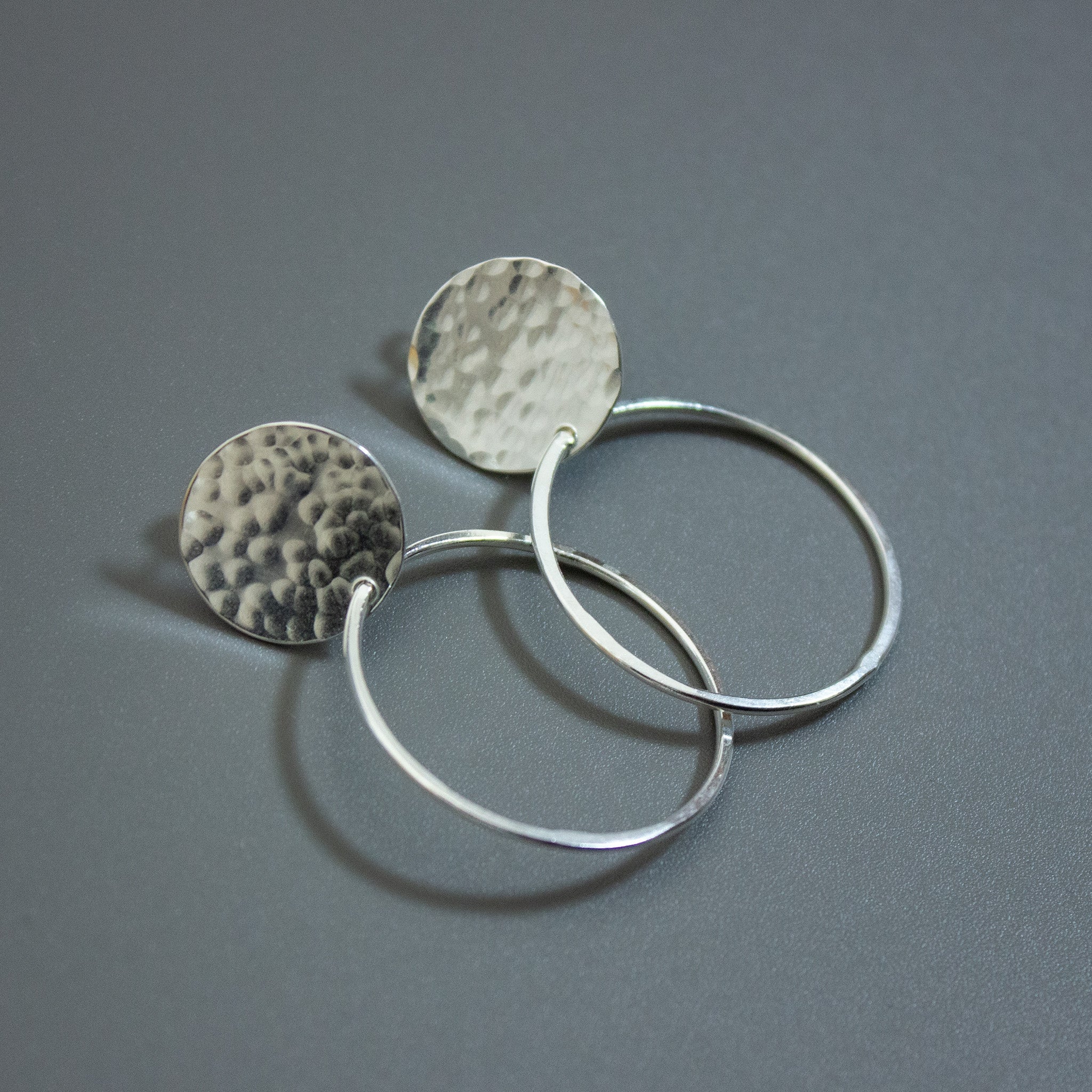 Disc Studs Round Hoop - Disc Stud Round Hoop - Uneeka