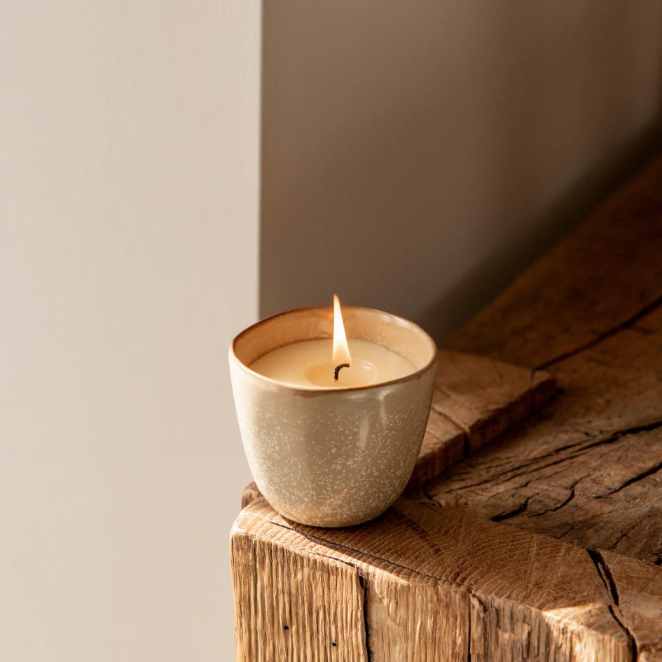 Enchantment Ceramic Pot Candle Holy Smoke - F01374 - Uneeka