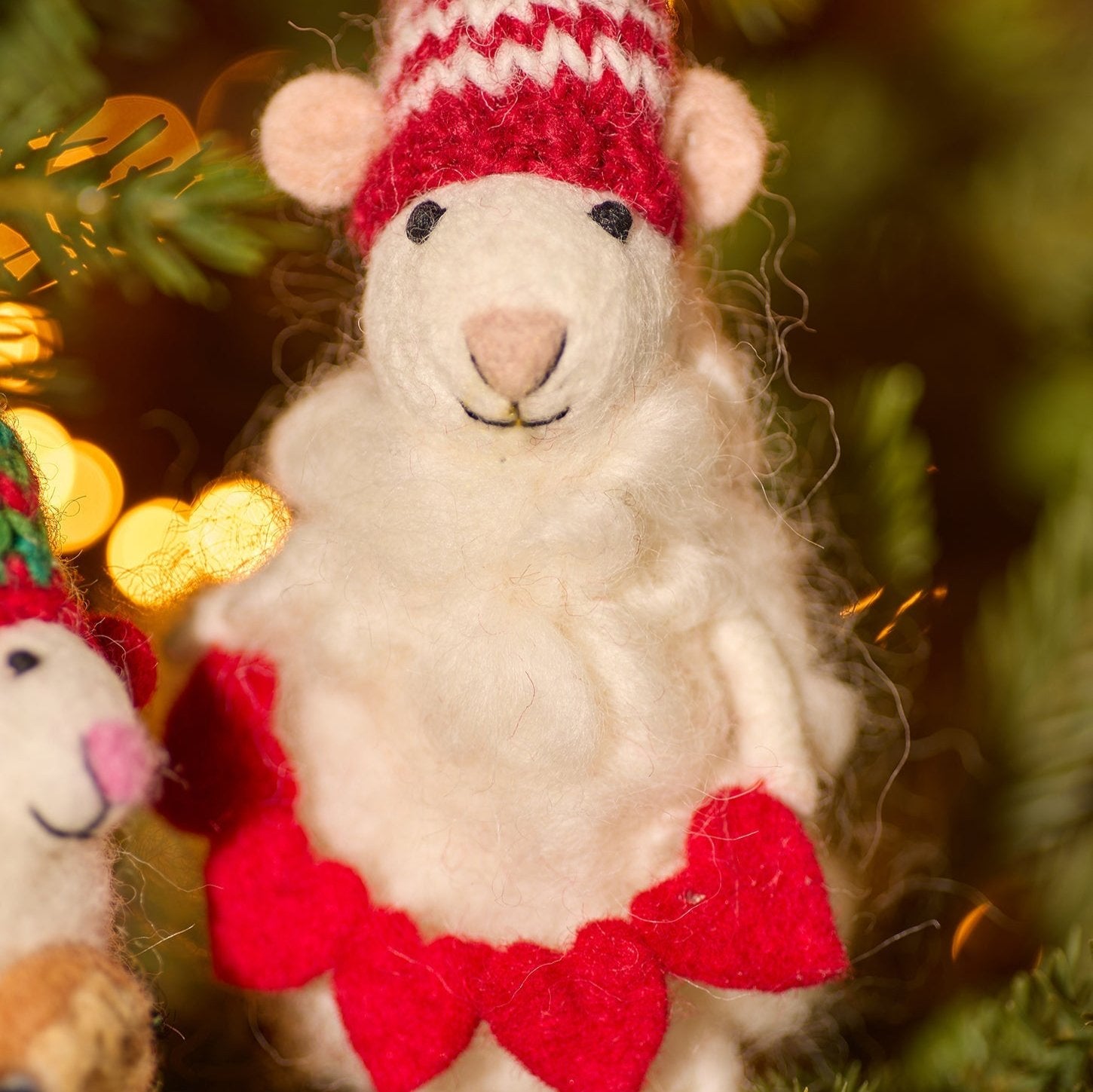 Felt Festive Christmas Sheep - XM122 - HEART - Uneeka
