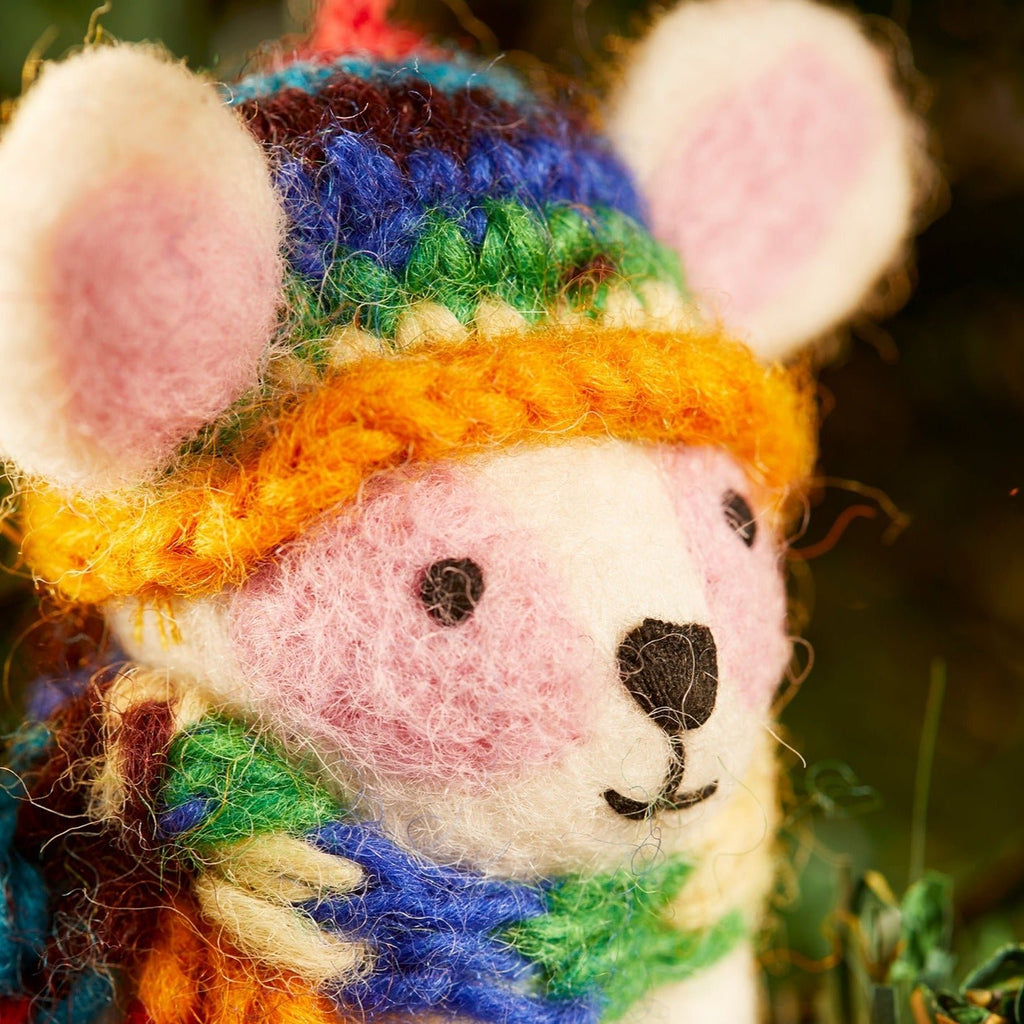 Felt Mouse In Rainbow Knitted Wool Hat - HDEC144 - Uneeka