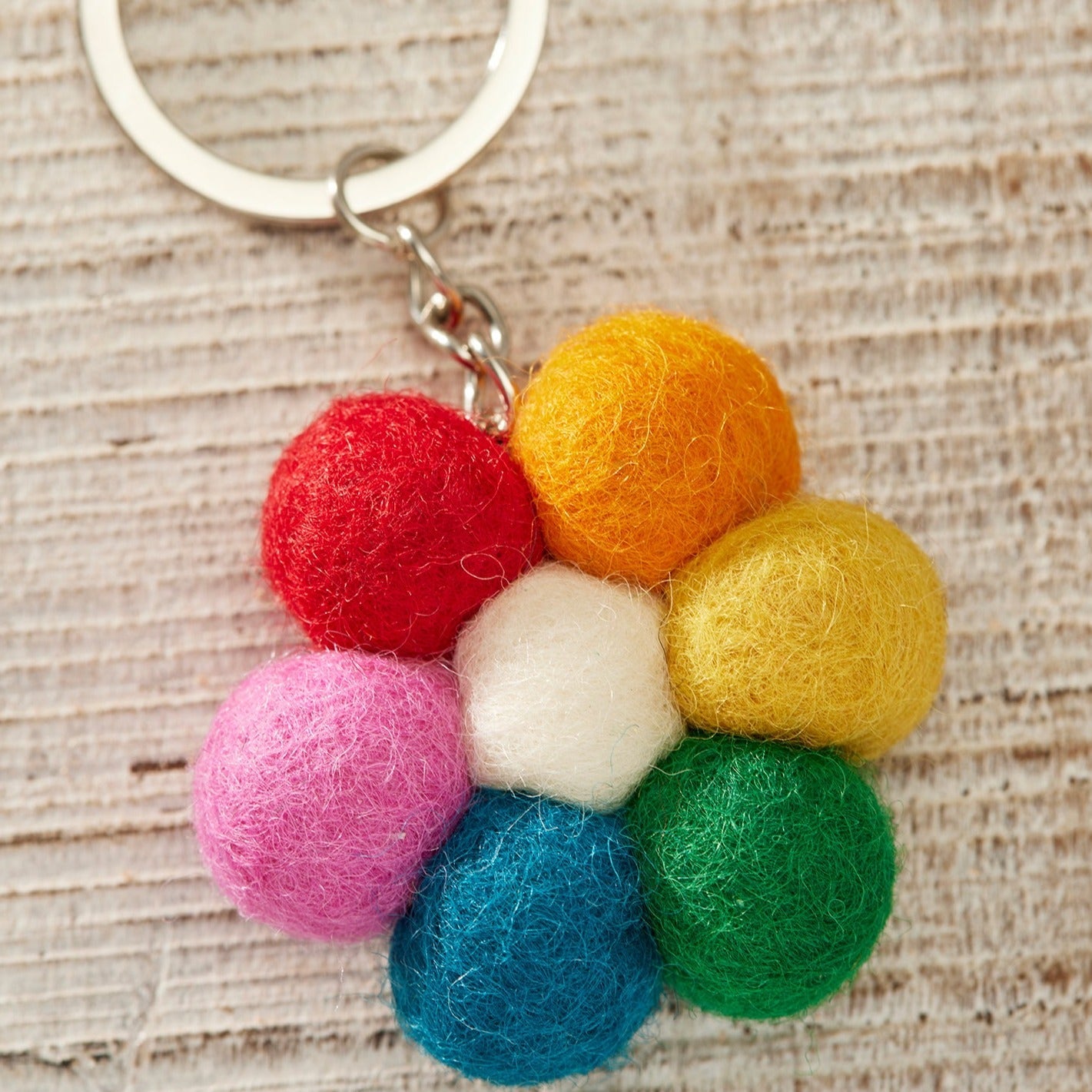 Felt Rainbow Flower Keyring - KR21 - Uneeka
