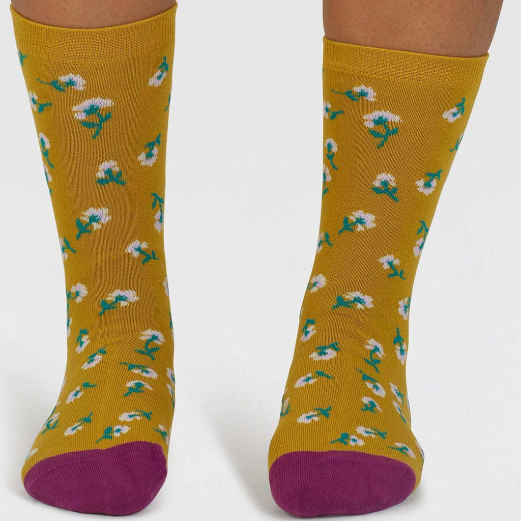 Floral Print Bamboo Socks - SPW880 - LICHENGREEN - Uneeka