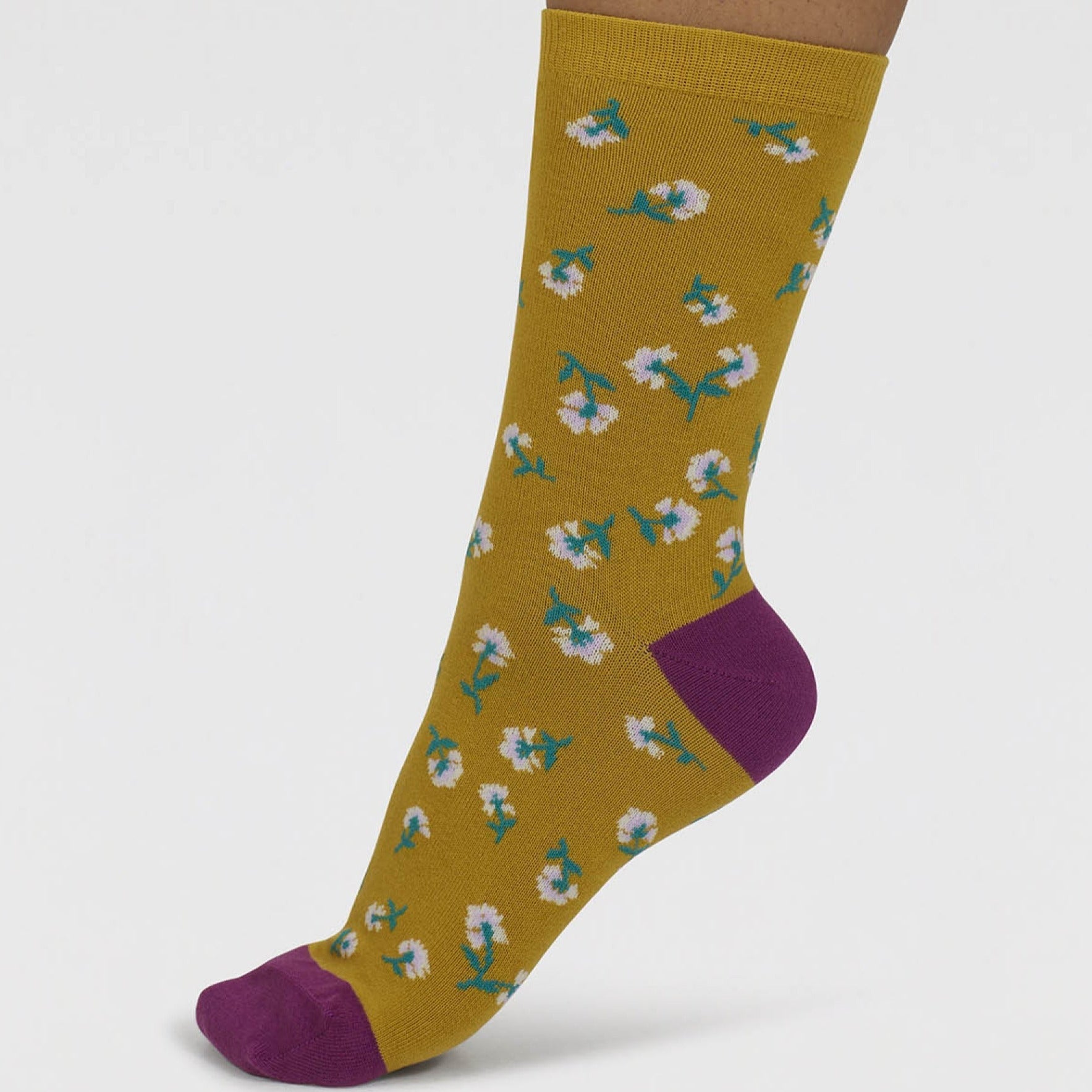 Floral Print Bamboo Socks - SPW880 - LICHENGREEN - Uneeka