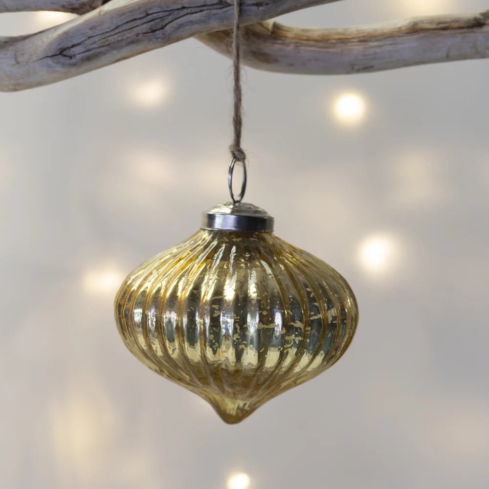 Gold Ribbed Onion Bauble - MK23598 - Uneeka