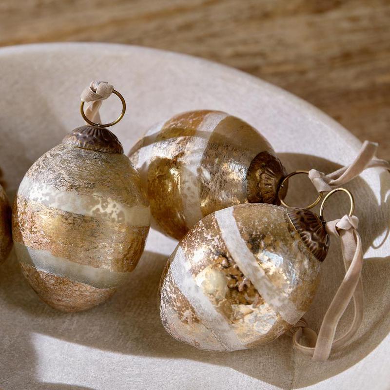 Gold Viti Christmas Bauble - VB0801 - Uneeka