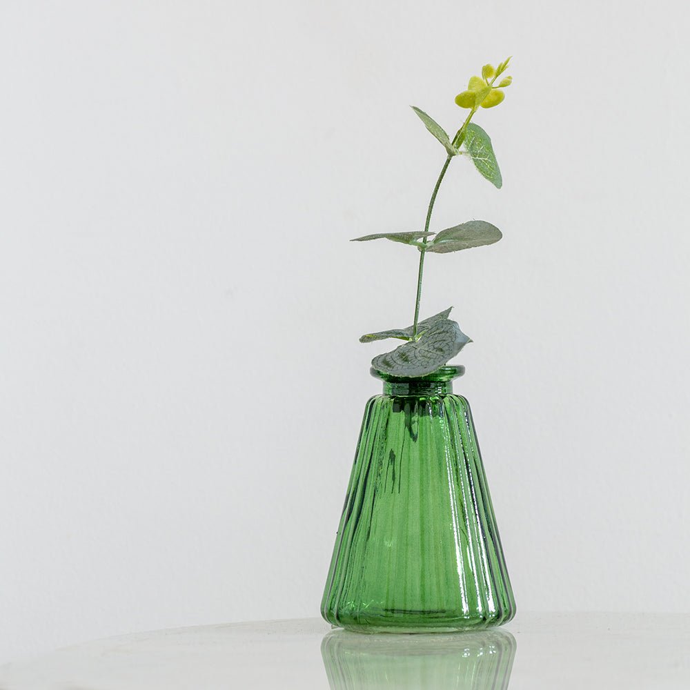 Green Glass Stem Vase - B21877 - Uneeka