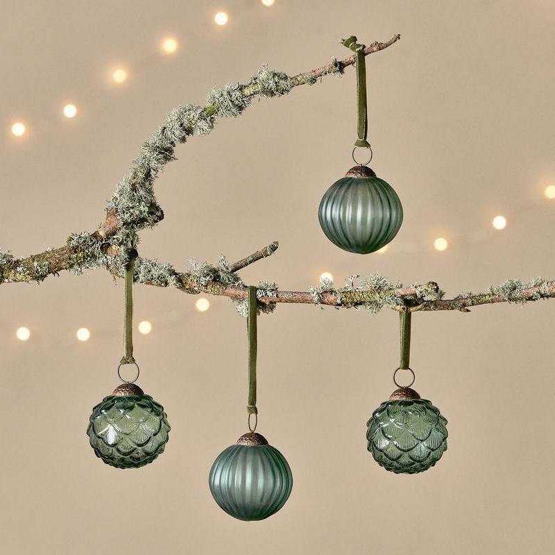 Hara Emerald Green Assorted Bauble - HB2001 - Uneeka