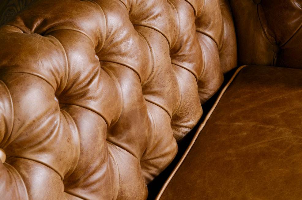 Julius Aniline Leather Chesterfield Sofa - 1100 2 - Uneeka