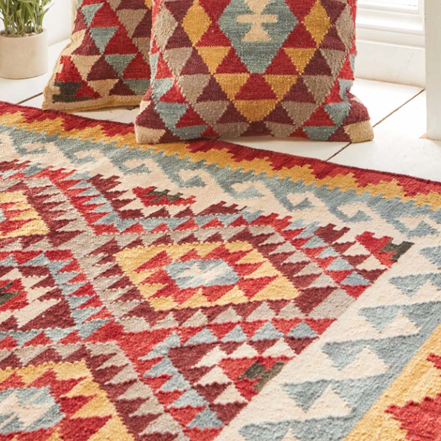 Kavar Handloom 75 x 120 Rug - R3624 - Uneeka