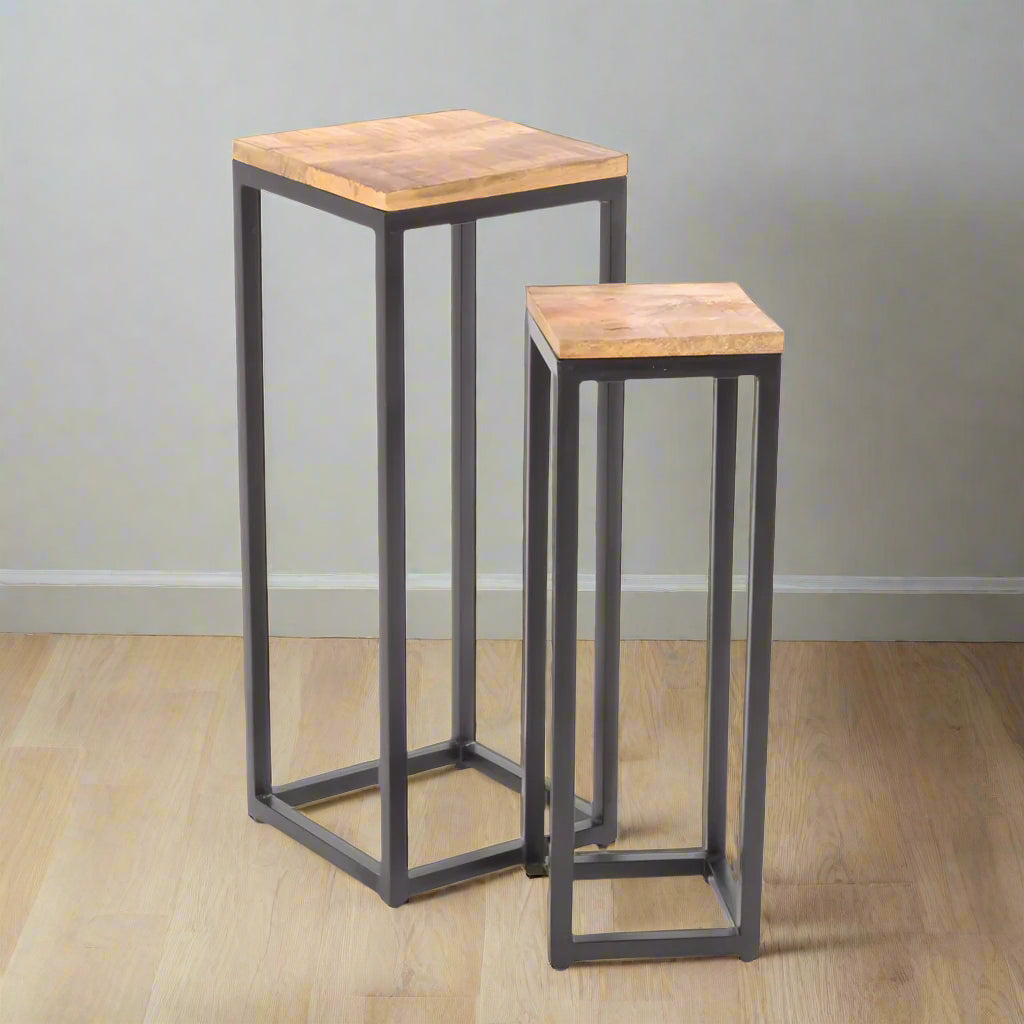 Kingdom Set of Two Side Tables - OLD24 - Uneeka