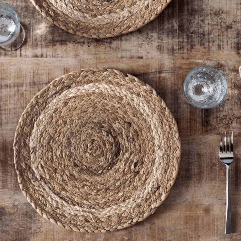 Lam Natural Woven Rounded Tablemat - LR4301 - Uneeka