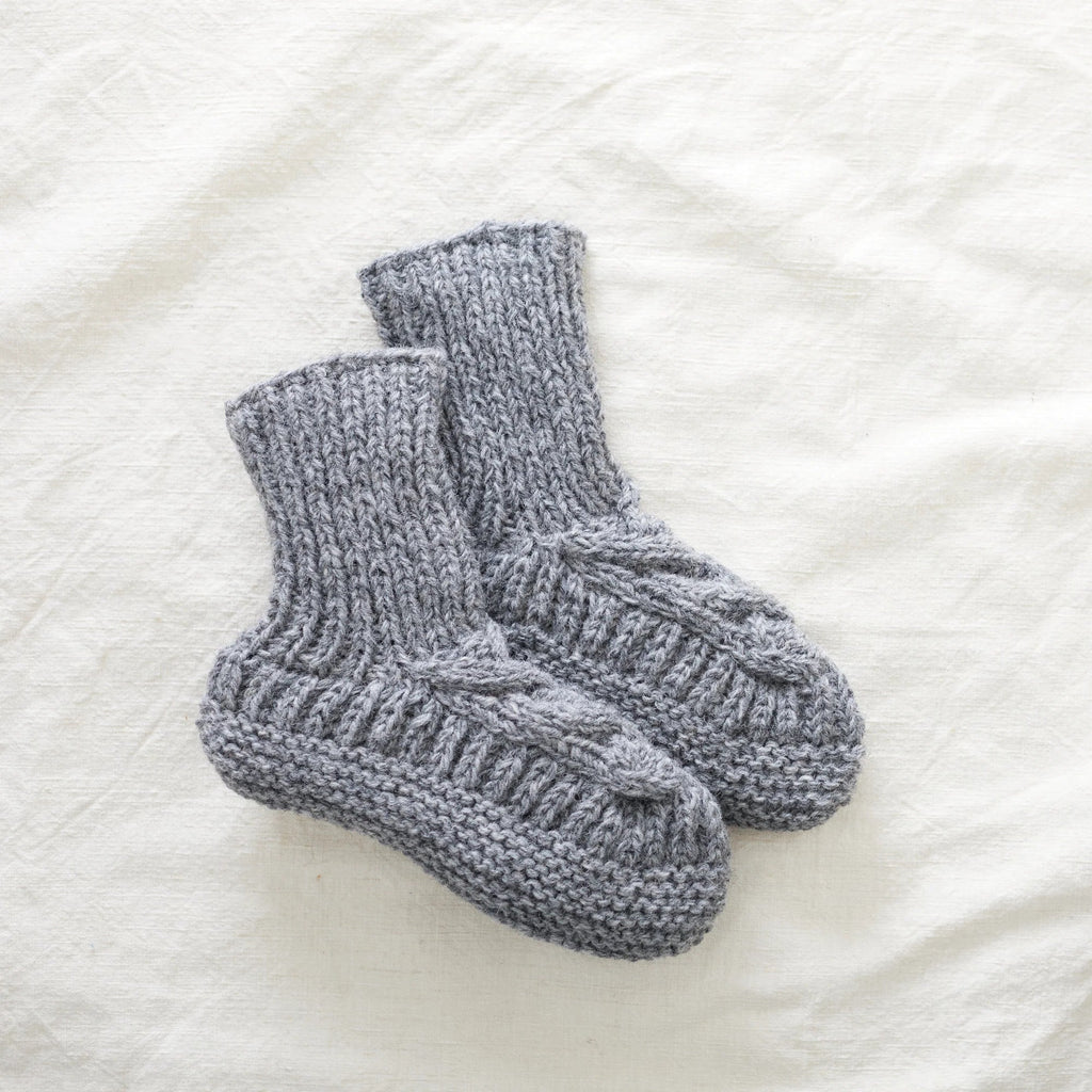 Light Grey Cable Knit Lined Wool Slipper Socks - 124LGRM - Uneeka