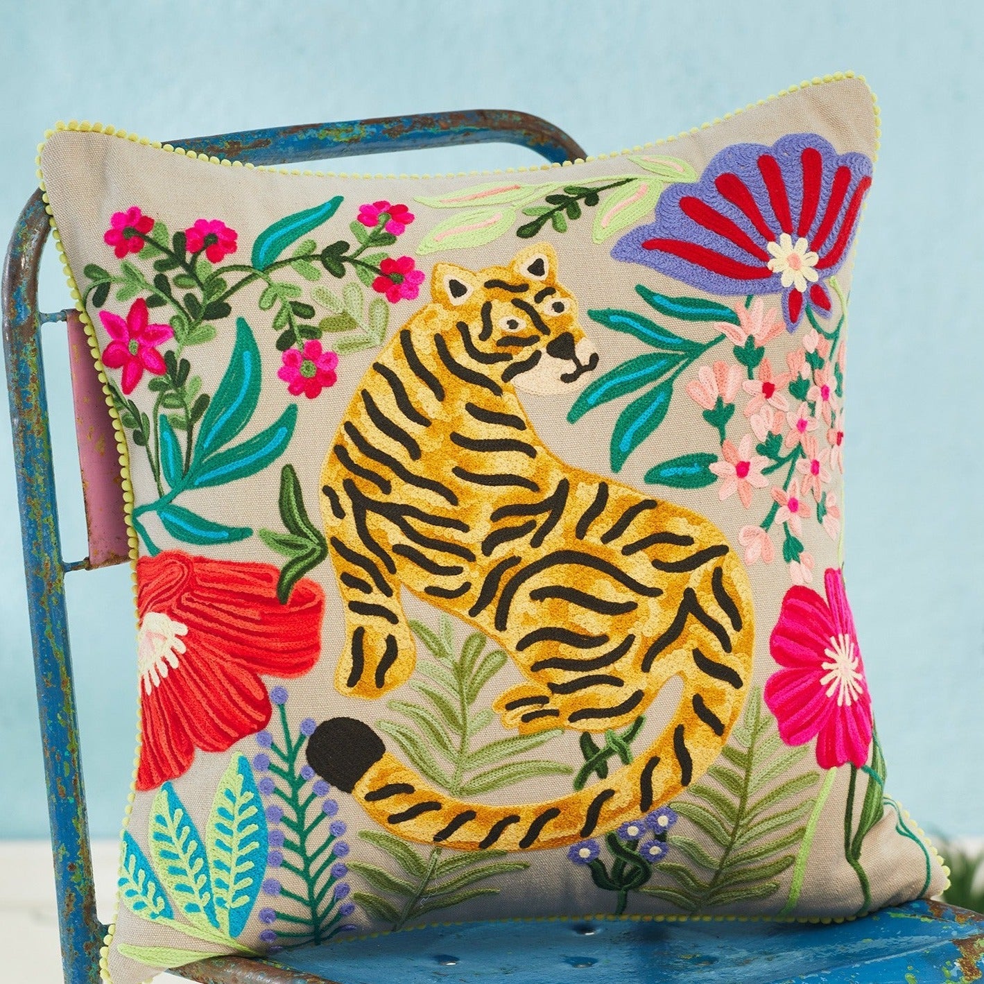 Mahima Embroidered Tiger Cushion - CC247 - Uneeka