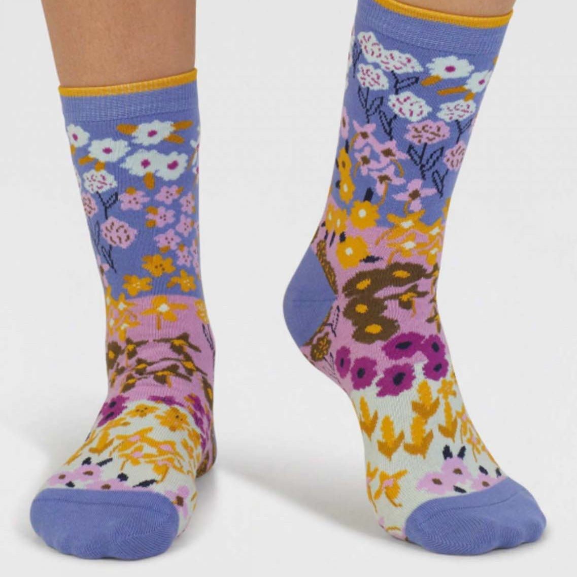Marguerite Floral Organic Cotton Socks - SPW901 - Light Sapphire Blue - Uneeka