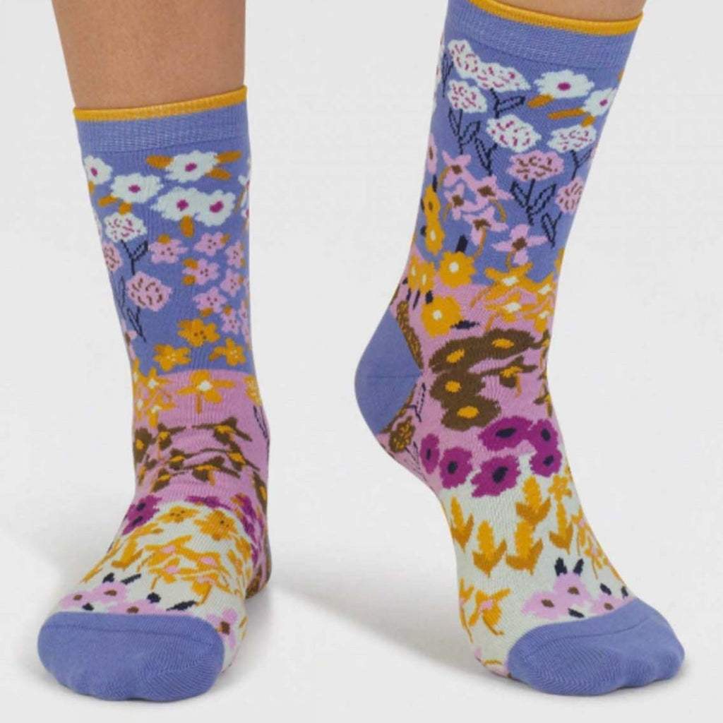 Marguerite Floral Bamboo Organic Cotton Socks - SPW901 - Light Sapphire Blue - Uneeka