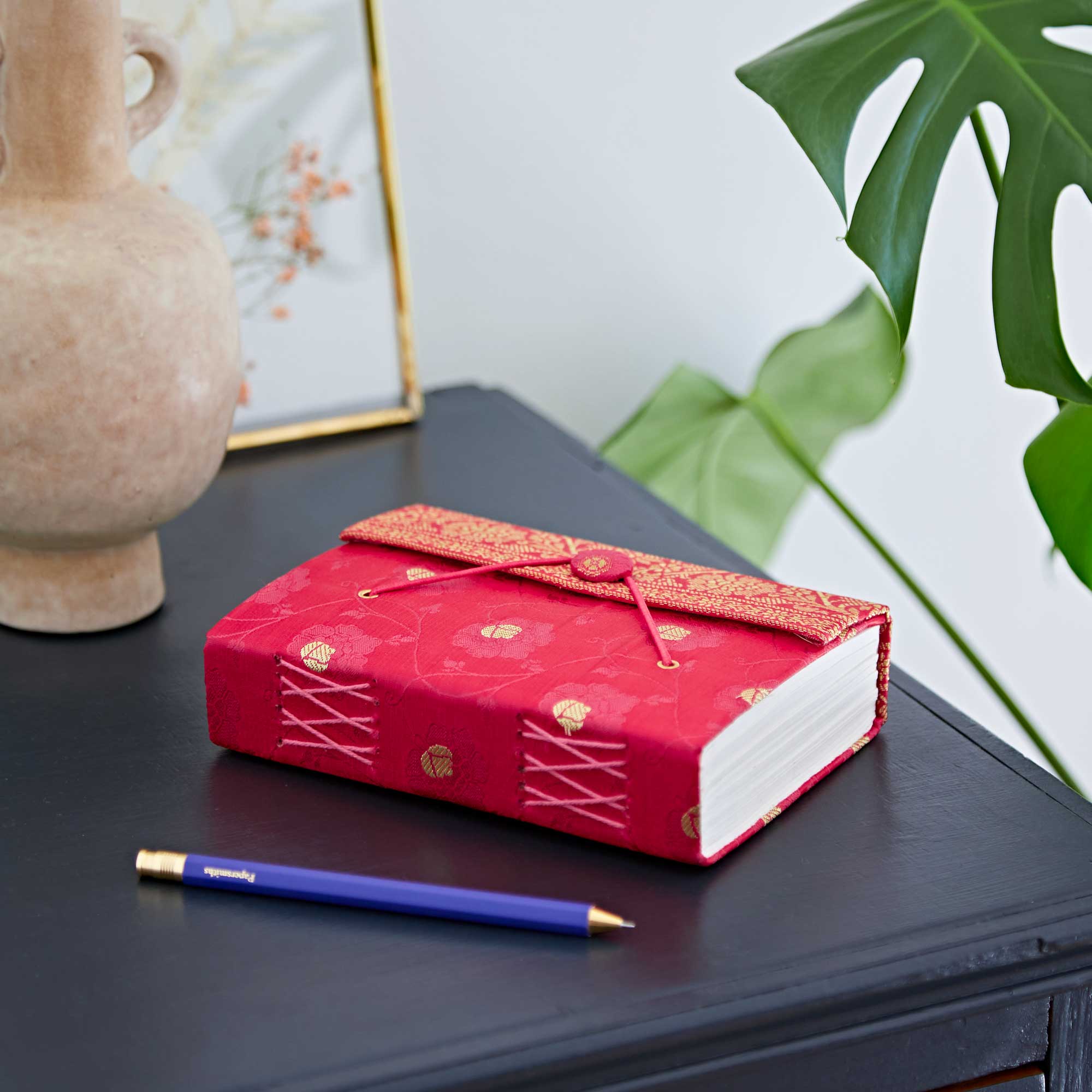 Medium Sari Journal - SNB3 - CR - Uneeka