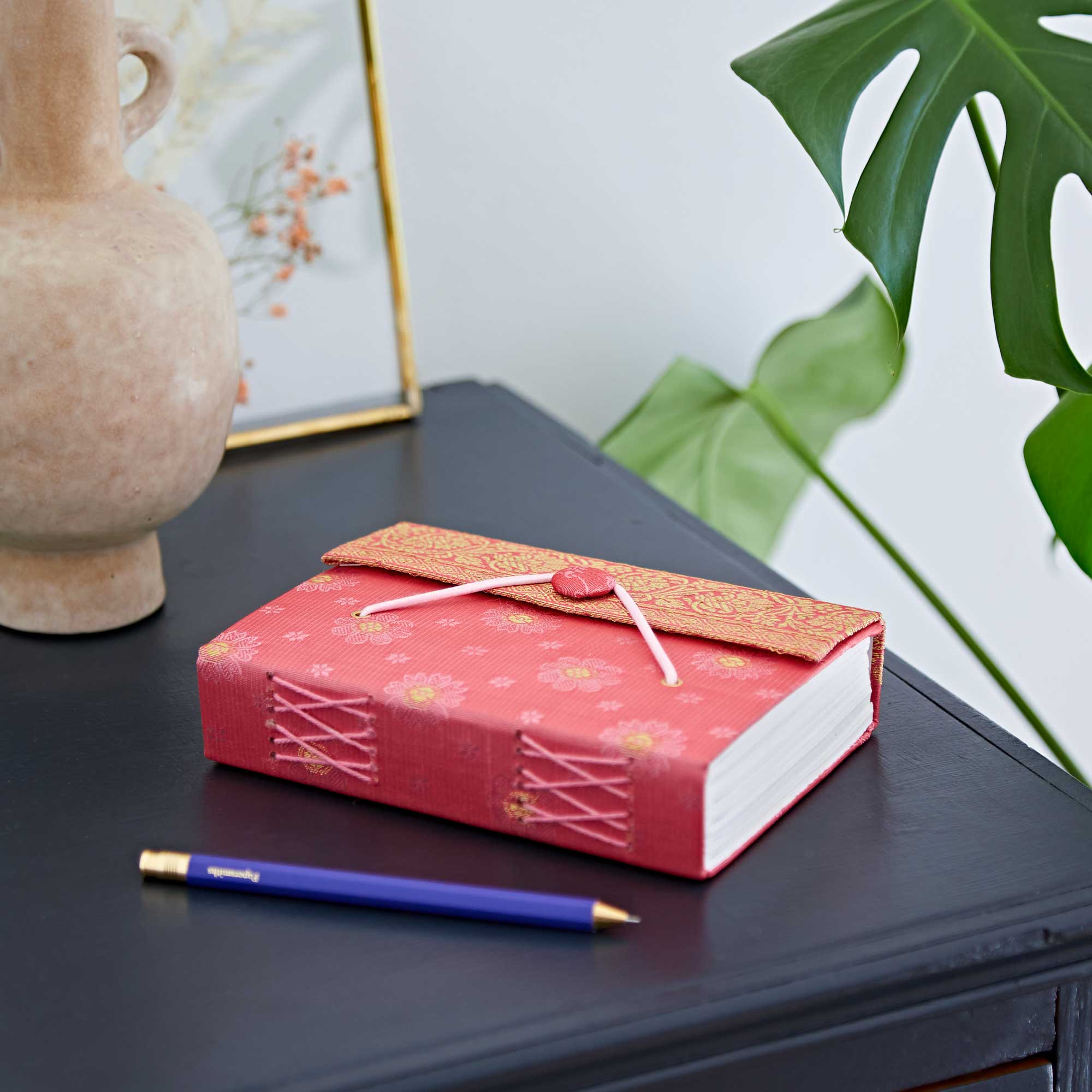 Medium Sari Journal - SNB3 - PK - Uneeka