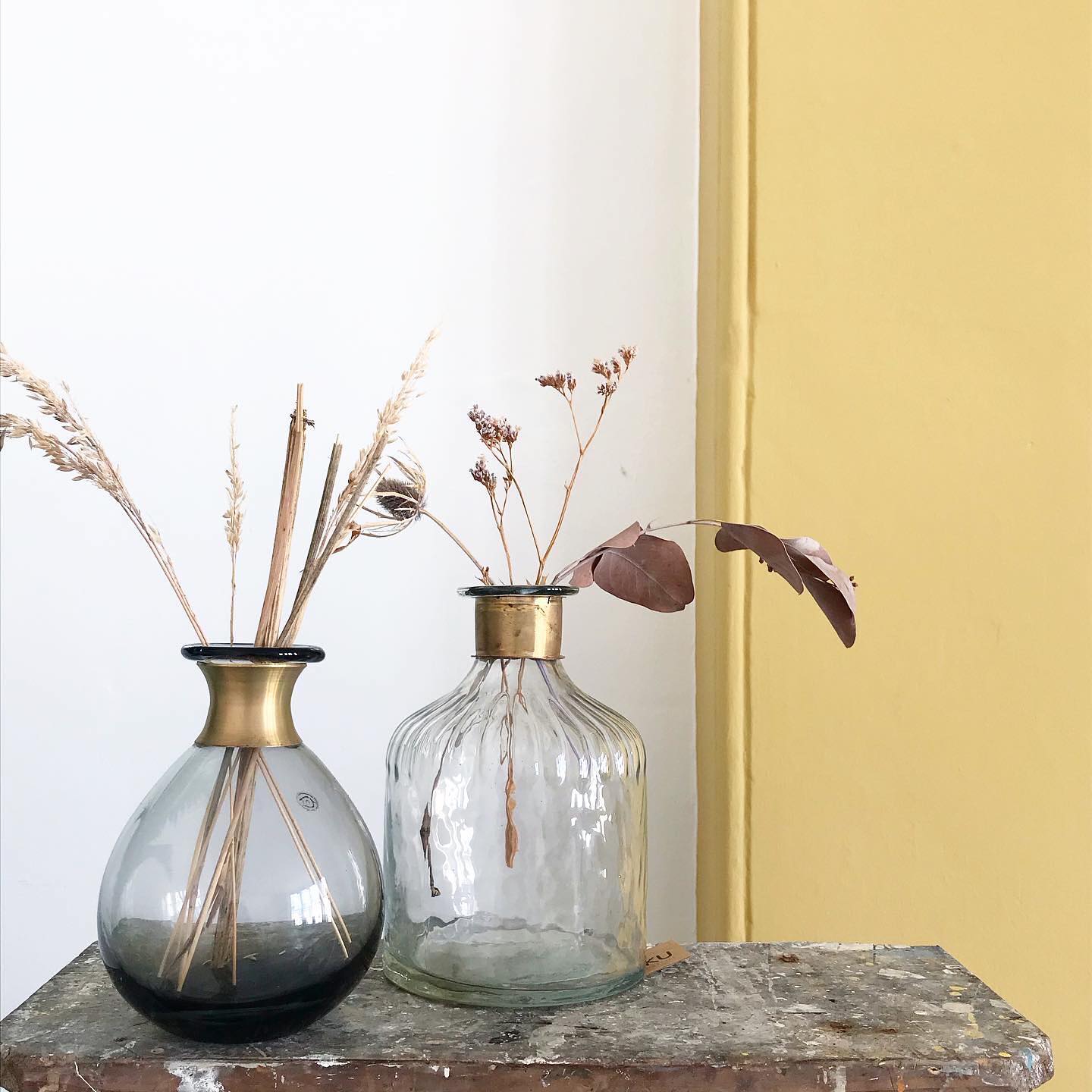 Miza Mini Wide Smoke Glass Vase - MV1102 - Uneeka