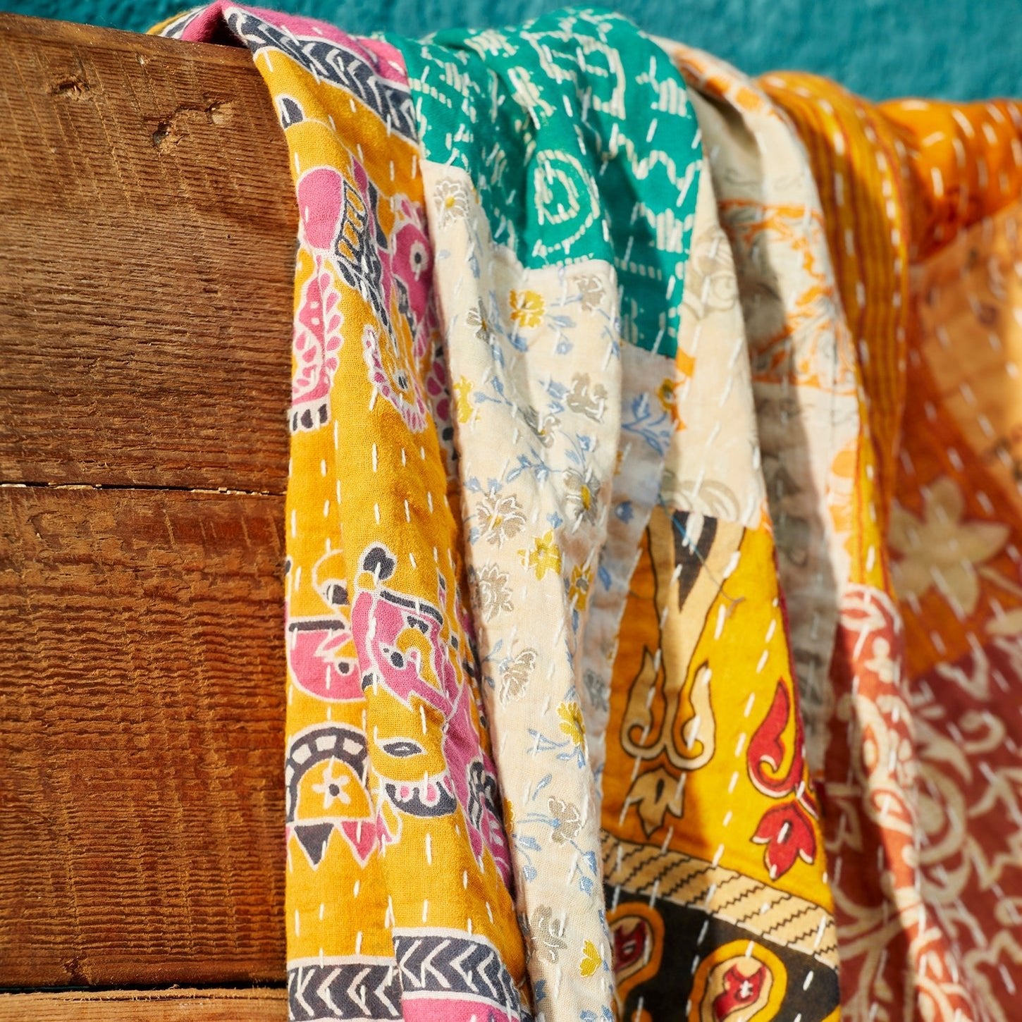 Multi Patchwork Kantha Throw - TH406 - Uneeka