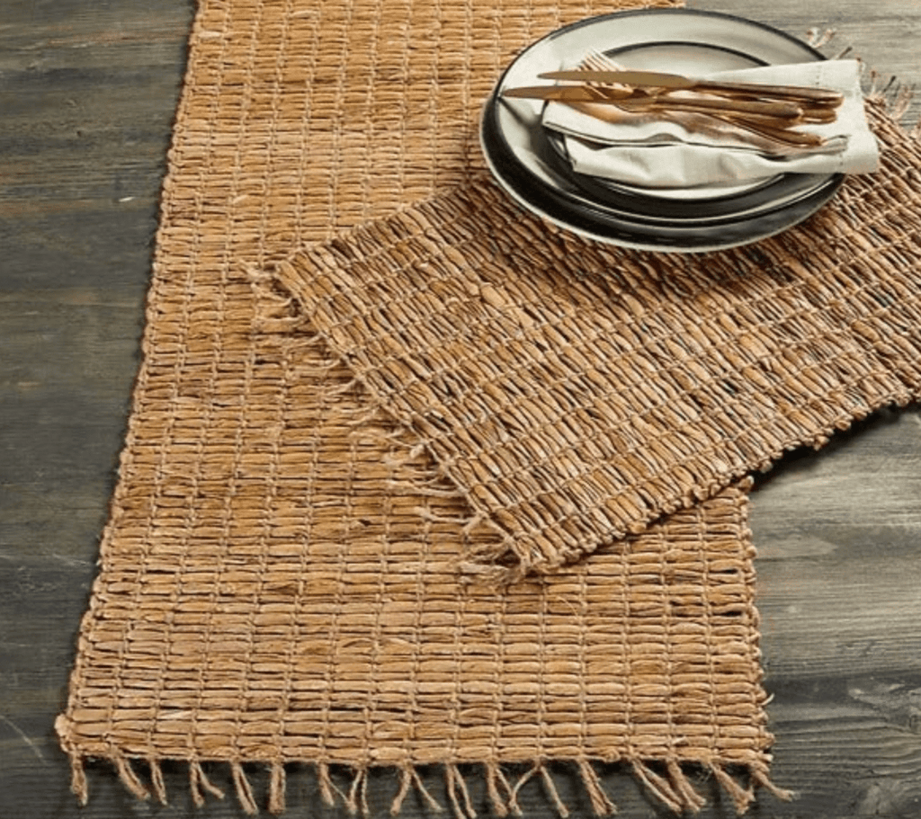 Natural Hyacinth & Jute Table Runner - WHCR - Uneeka