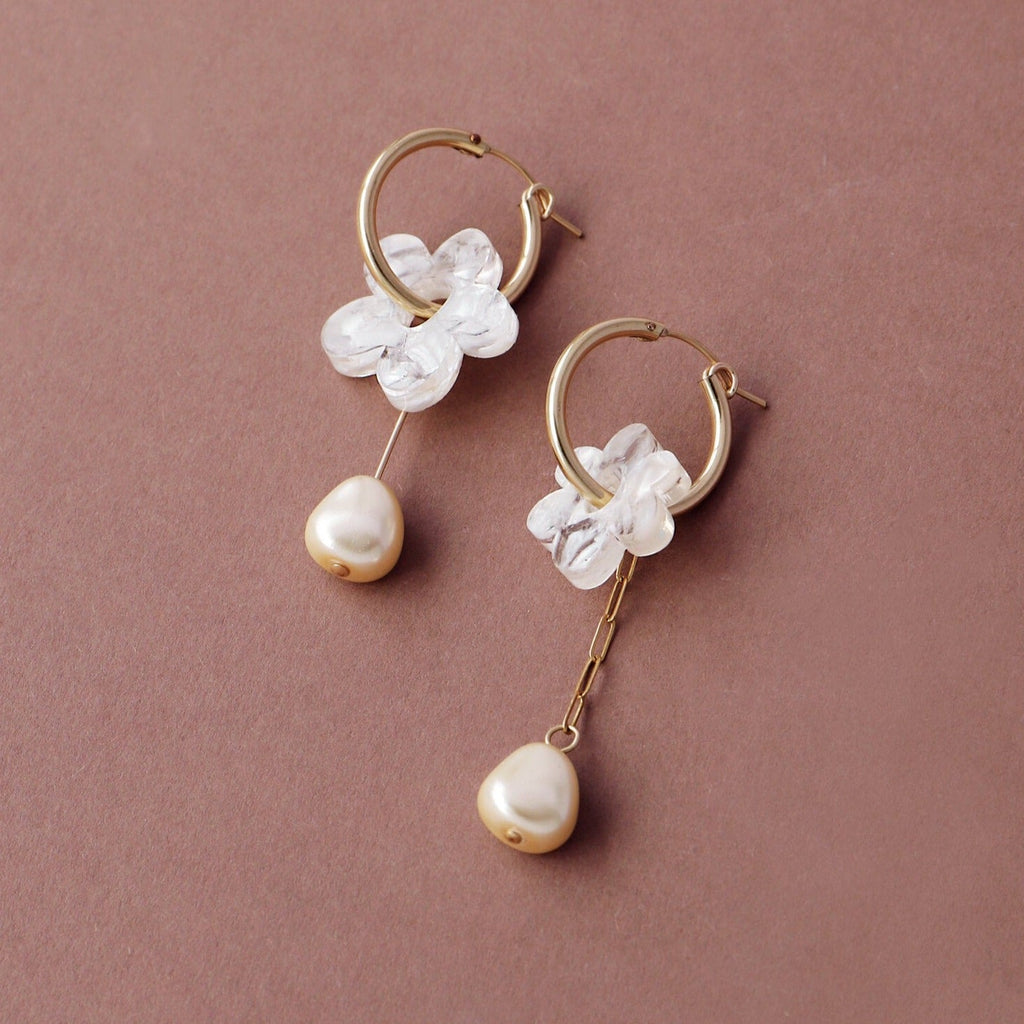 Nina Flower Charm Mismatched Drop Earrings - LE220909E - Uneeka