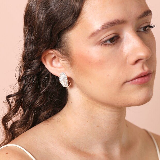Oversized Feather Stud Earrings - 74282 - Uneeka